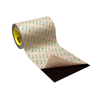 3M Doppelseitiges Klebeband 9495B, Schwarz, 686 mm x 55 m, 0.14 mm